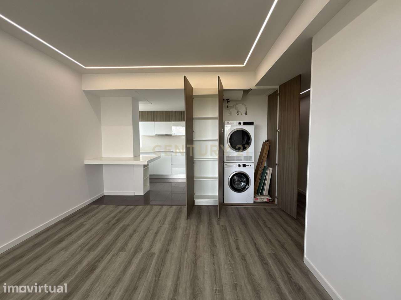 Apartamento Renovado T3 em Sacavém, Loures - Oportunidade Única - Grande imagem: 5/44