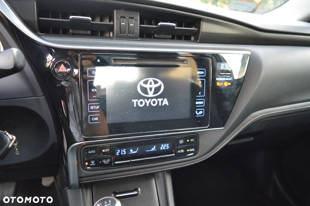 Toyota Corolla 1.6 Comfort - 20
