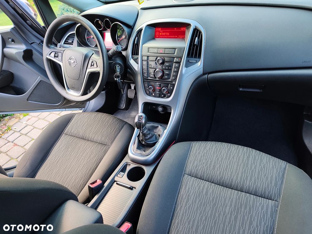 Opel Astra - 24