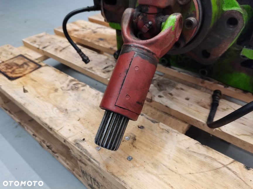 Środek mostu Merlo KT - 2