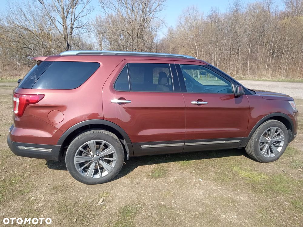 Ford Explorer - 9