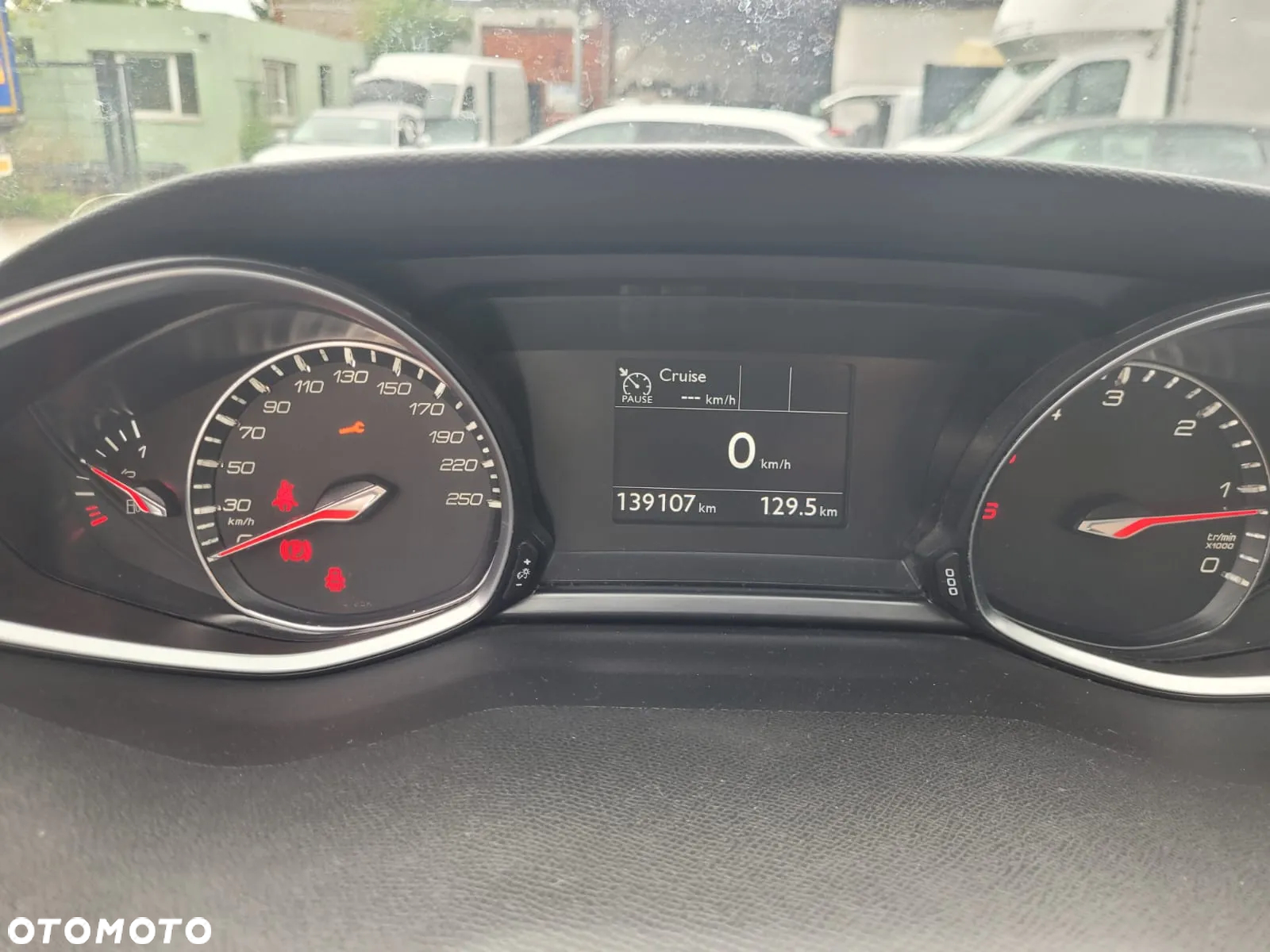 Peugeot 308 1.6 BlueHDi Style S&S - 11