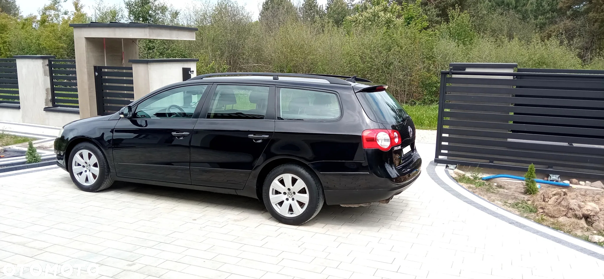Volkswagen Passat 2.0 TDI DPF Trendline - 13