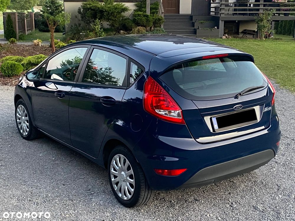 Ford Fiesta - 13
