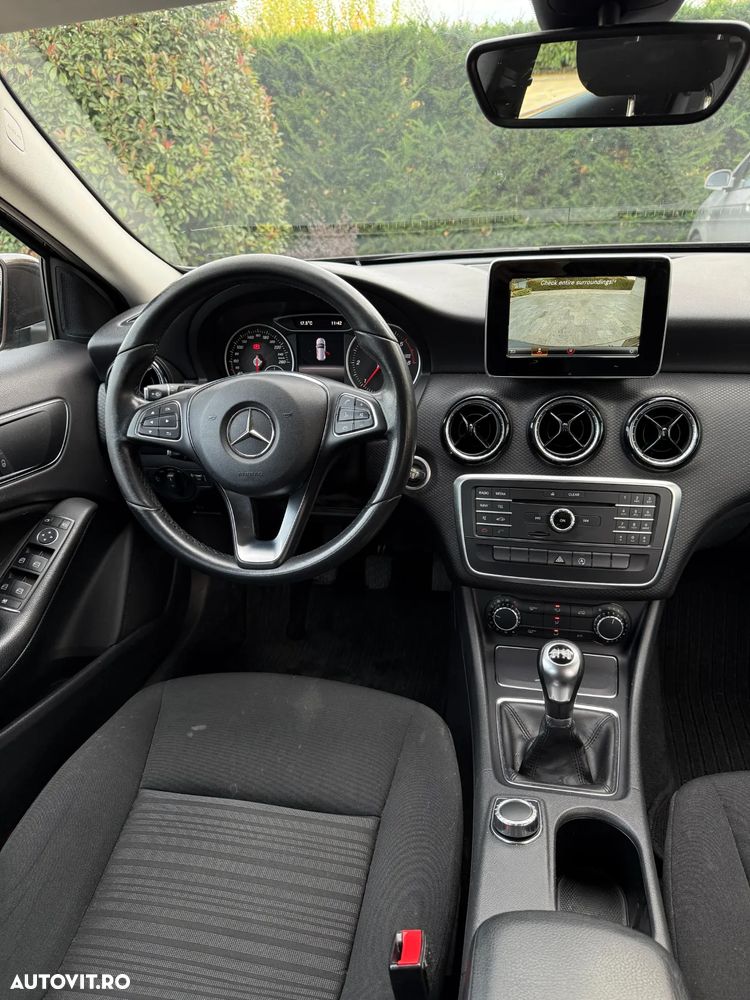 Mercedes-Benz A 160 d - 11