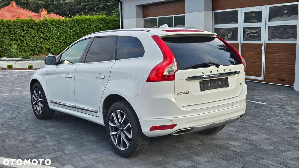 Volvo XC 60 D4 Geartronic Summum - 14