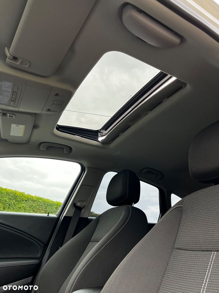 Opel Astra 1.6 T Cosmo - 16