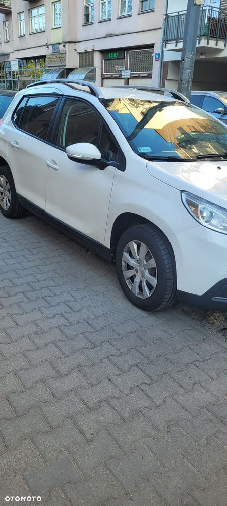 Peugeot 2008 1.2 Pure Tech Style - 1