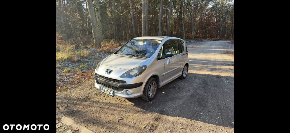 Peugeot 1007 1.6 Trendy 2-Tronic - 1