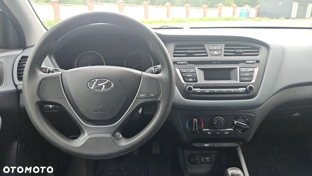Hyundai i20 blue 1.2 YES Gold - 31