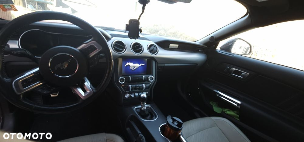 Ford Mustang 2.3 EcoBoost - 20