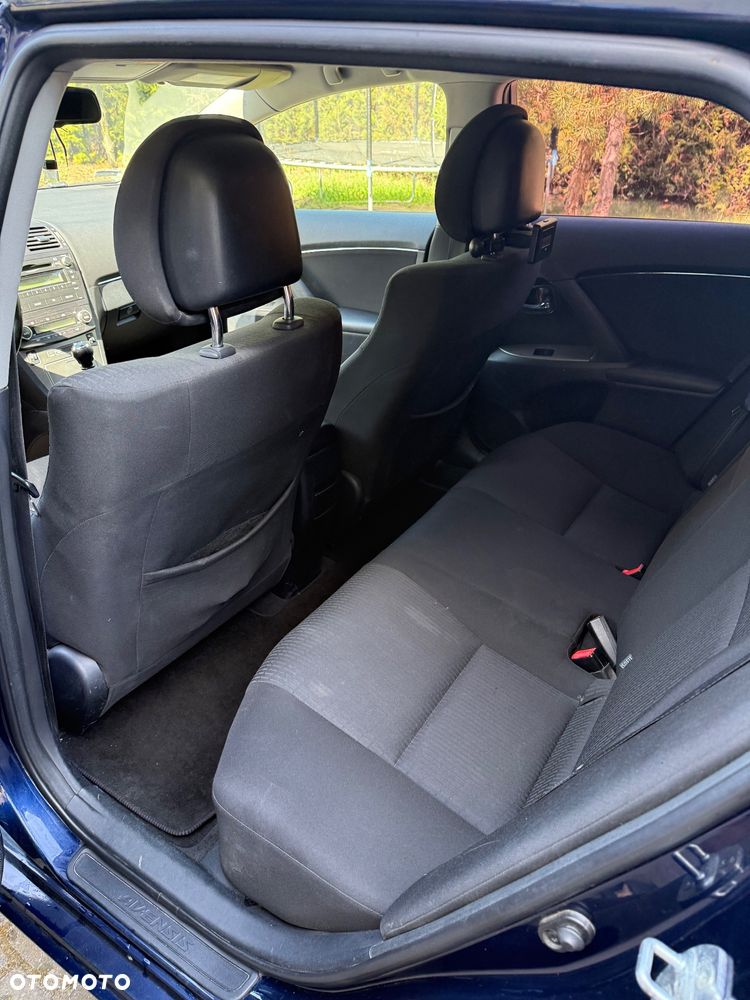 Toyota Avensis 1.8 Edition - 8