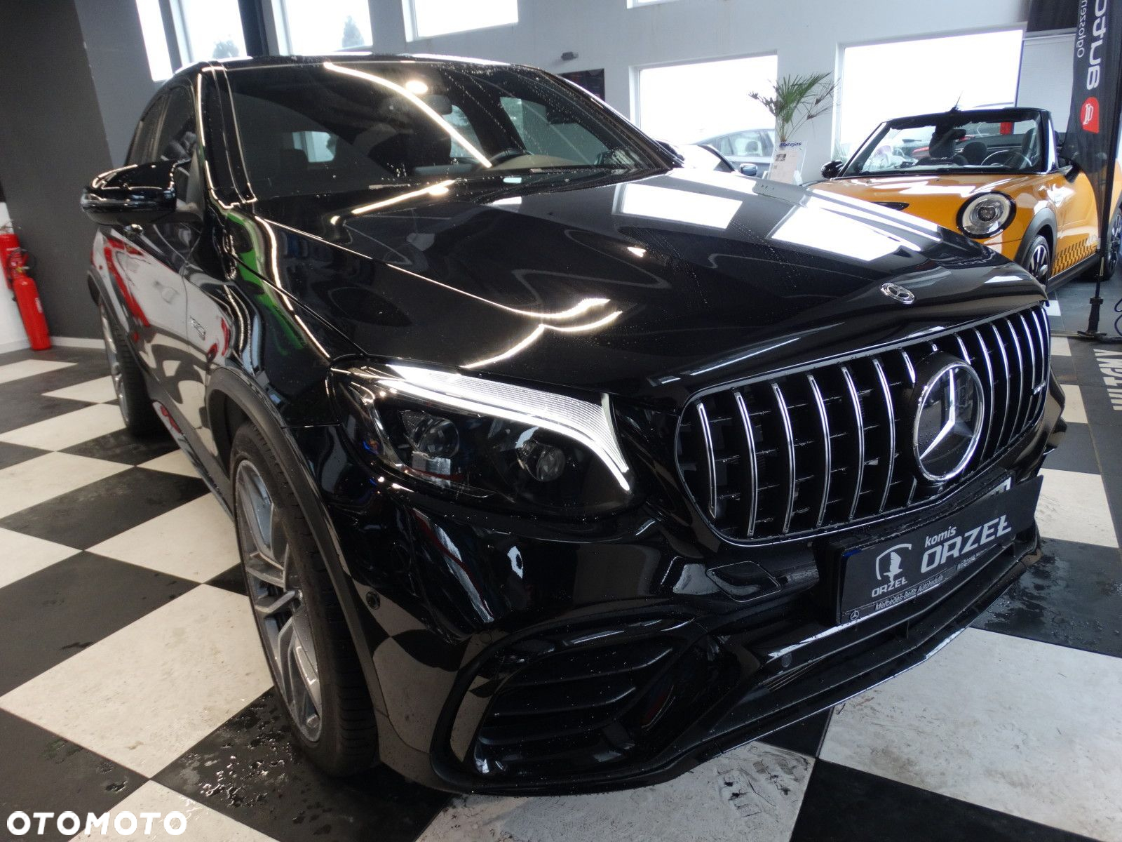 Mercedes-Benz GLC - 3