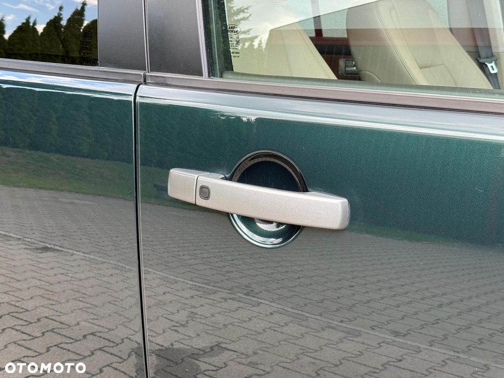 Land Rover Discovery 5.0 V8 HSE - 17