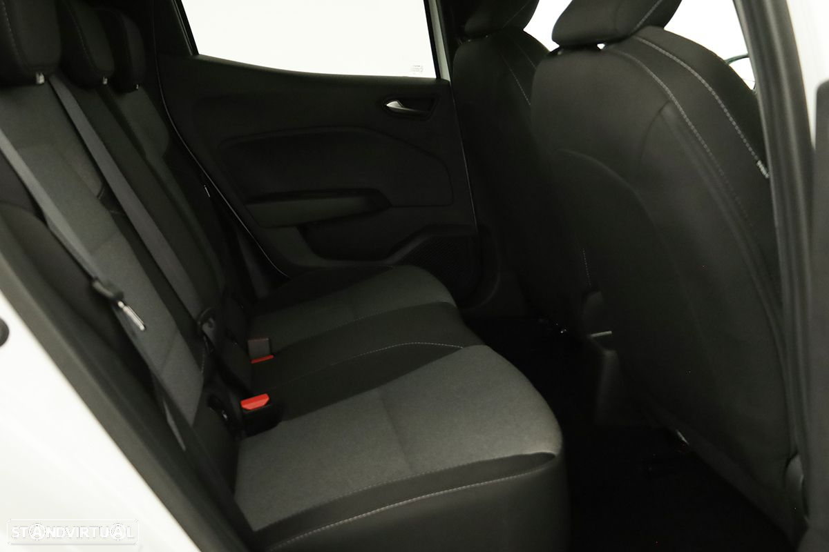 Renault Clio 1.0 TCe Evolution - 22