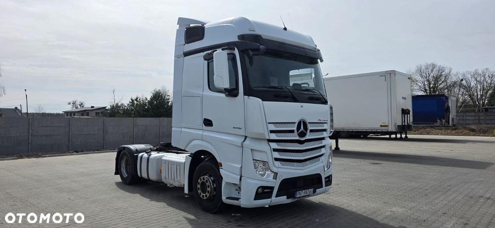 Mercedes-Benz ACTROS - 2