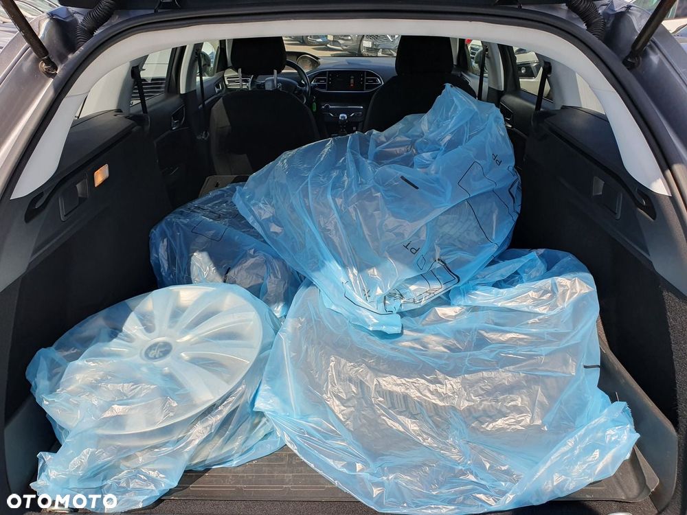 Peugeot 308 1.2 PureTech Active S&S - 9