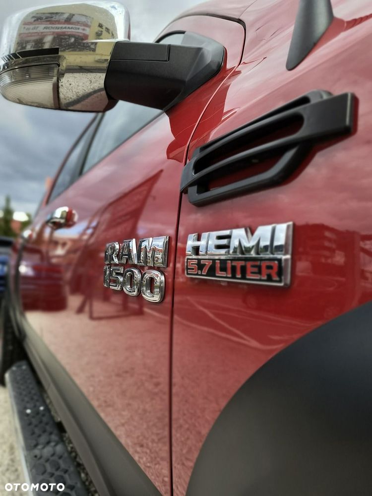 Dodge RAM - 33