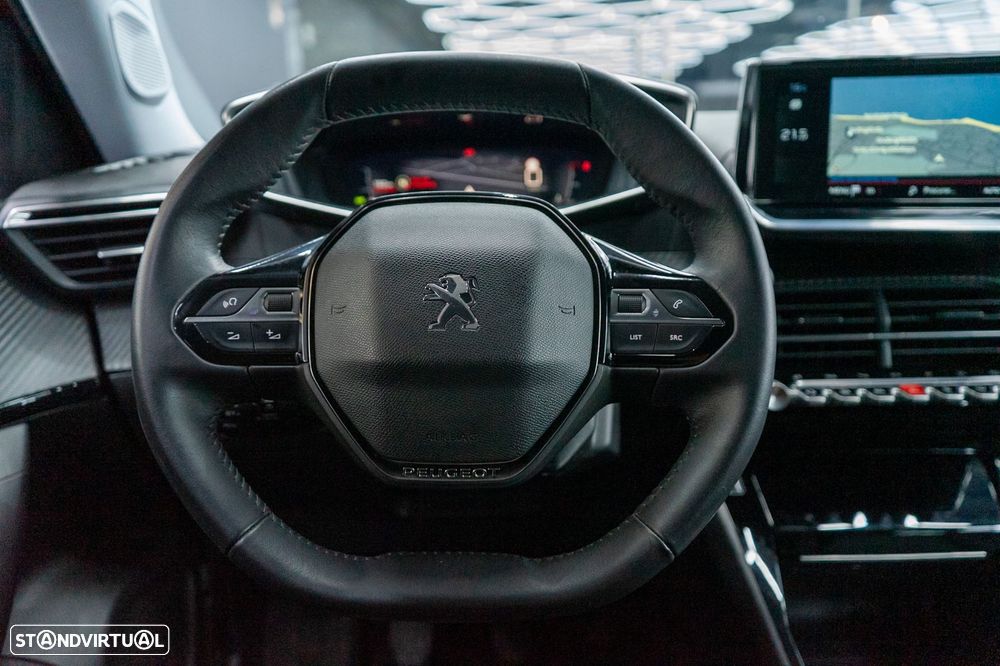 Peugeot 2008 BlueHDi 130 EAT8 Allure Pack - 8