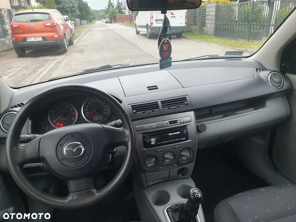 Mazda 2 1.25 Comfort - 11