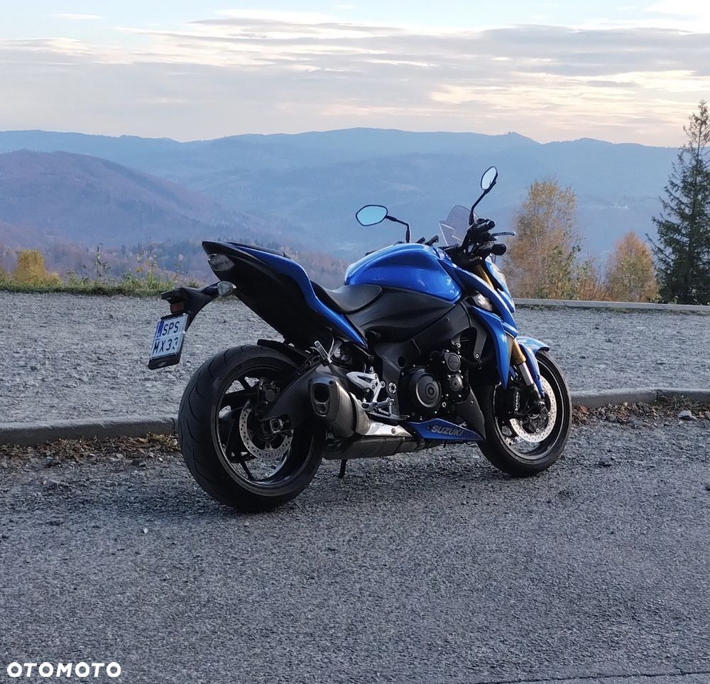 Suzuki GSX 1000 - 1