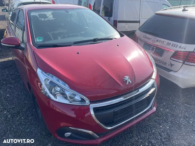 Dezmembrez Peugeot 208 an 2018 1.2 Benzina Euro 6 Pure tech - 3
