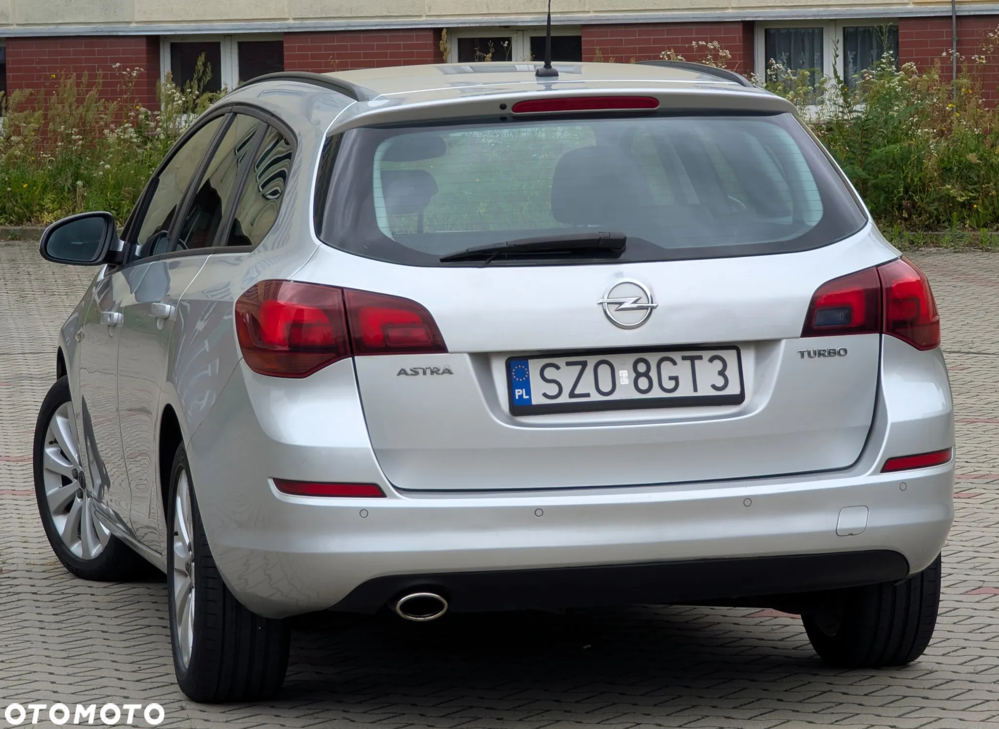 Opel Astra IV 1.4 T Sport - 25