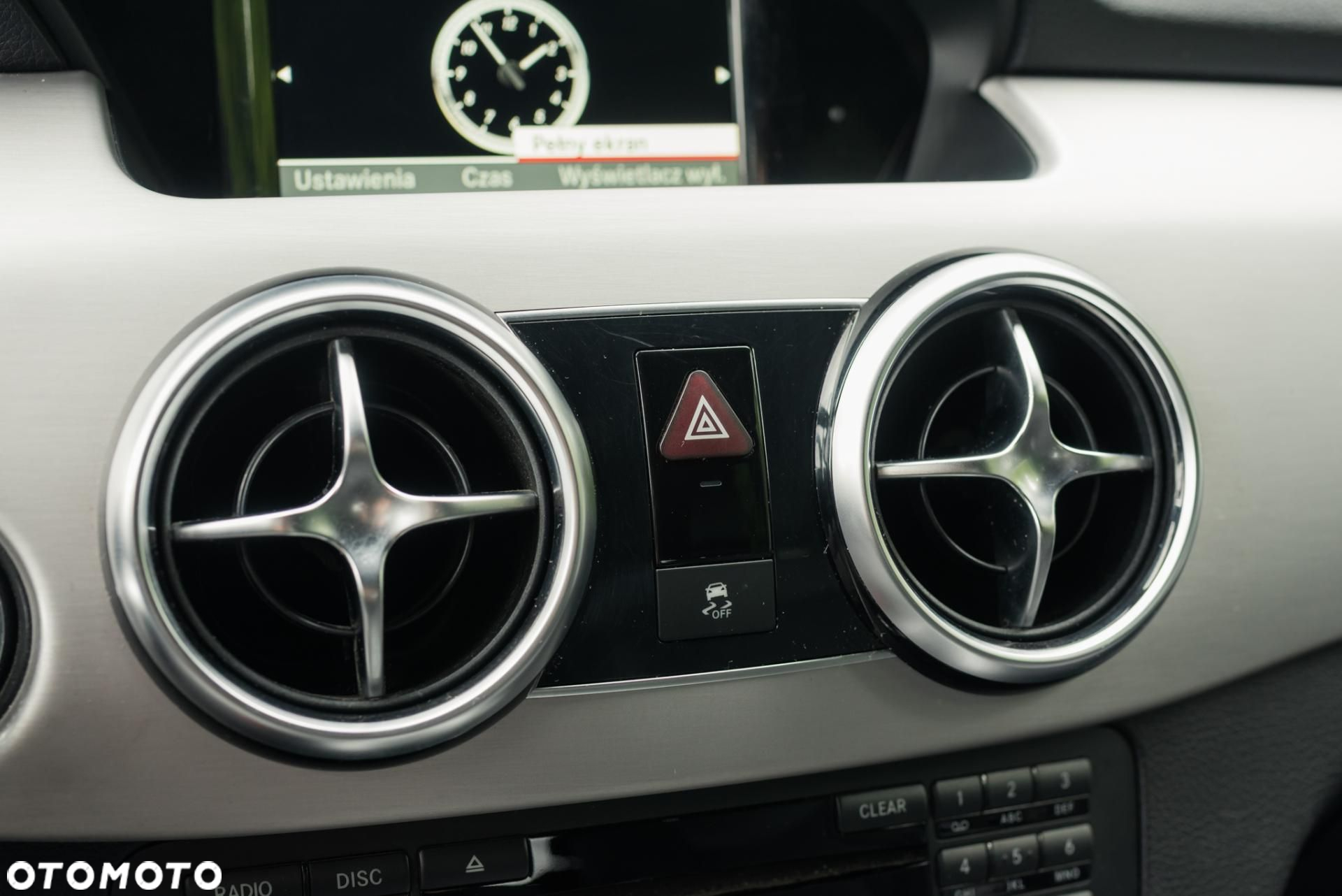 Mercedes-Benz GLK - 30