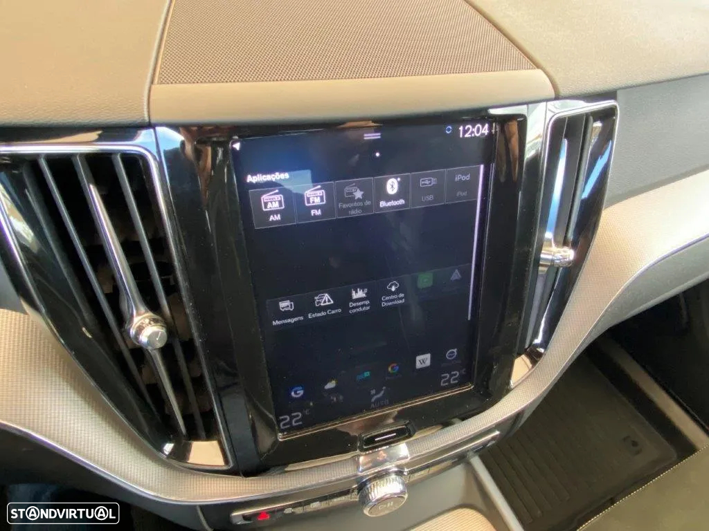 Volvo XC 60 2.0 D4 R-Design AWD Geartronic - 23
