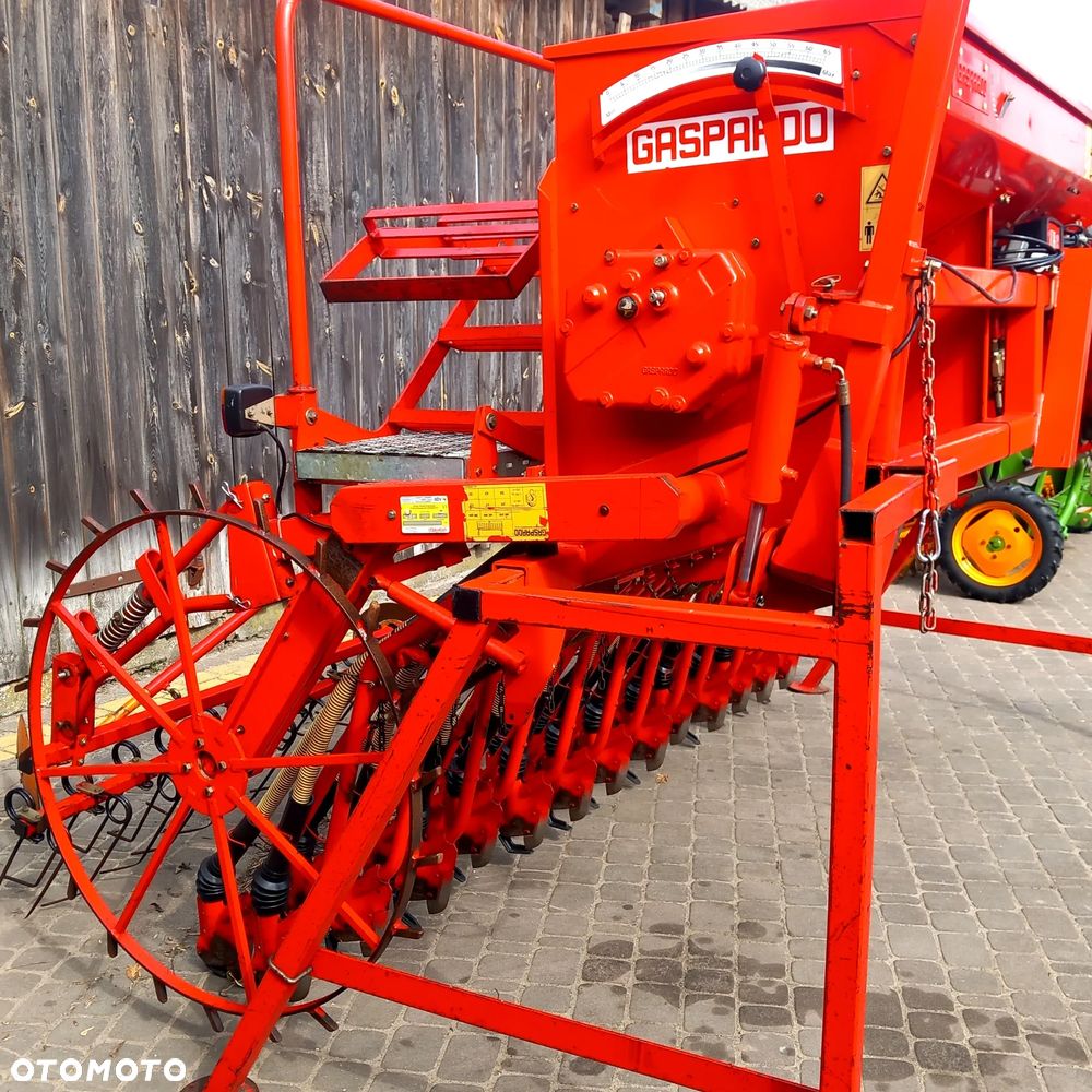 Gaspardo siewnik  nadbudowany 3 metry - 6