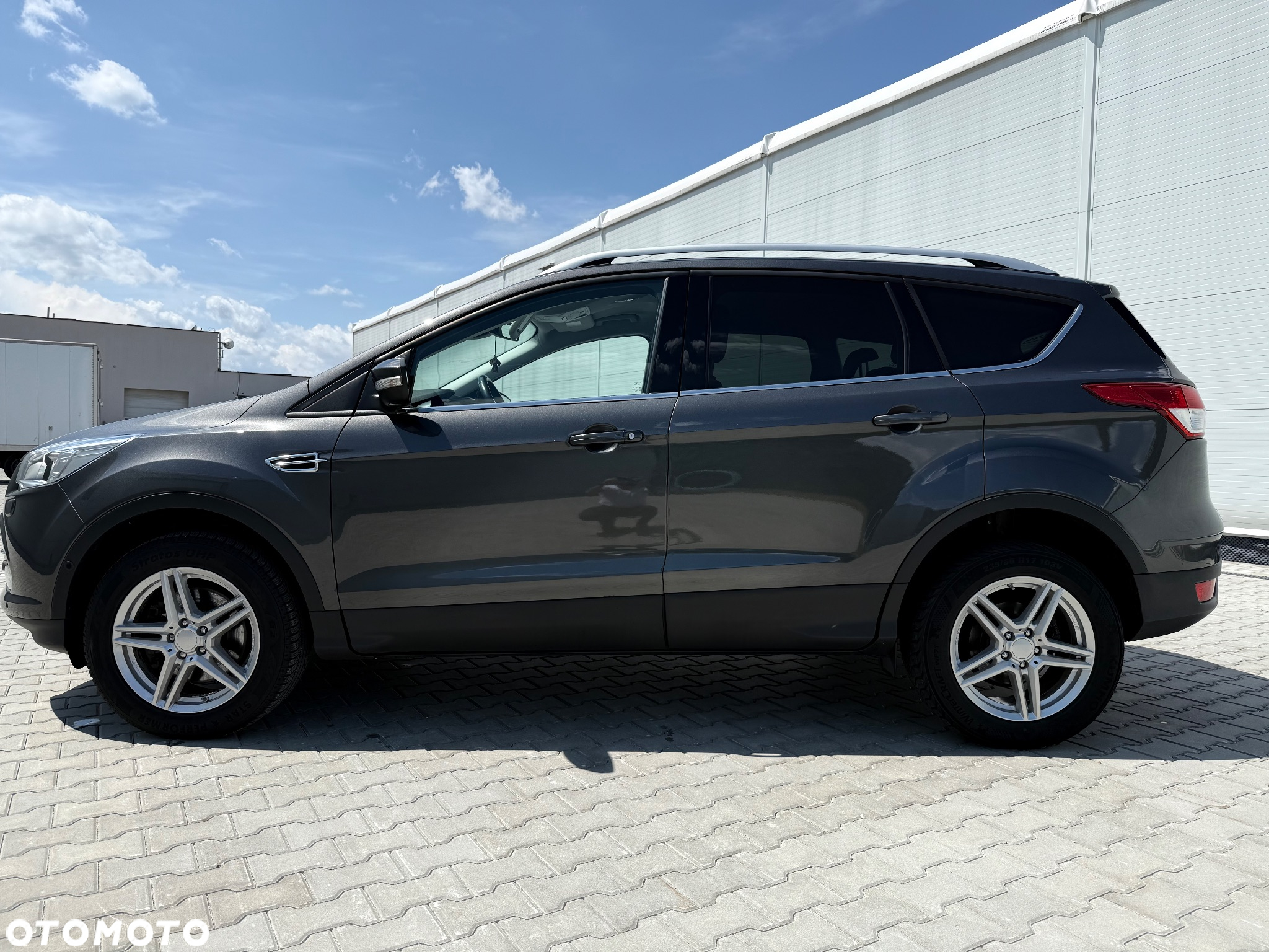 Ford Kuga 2.0 TDCi 4WD Titanium - 4