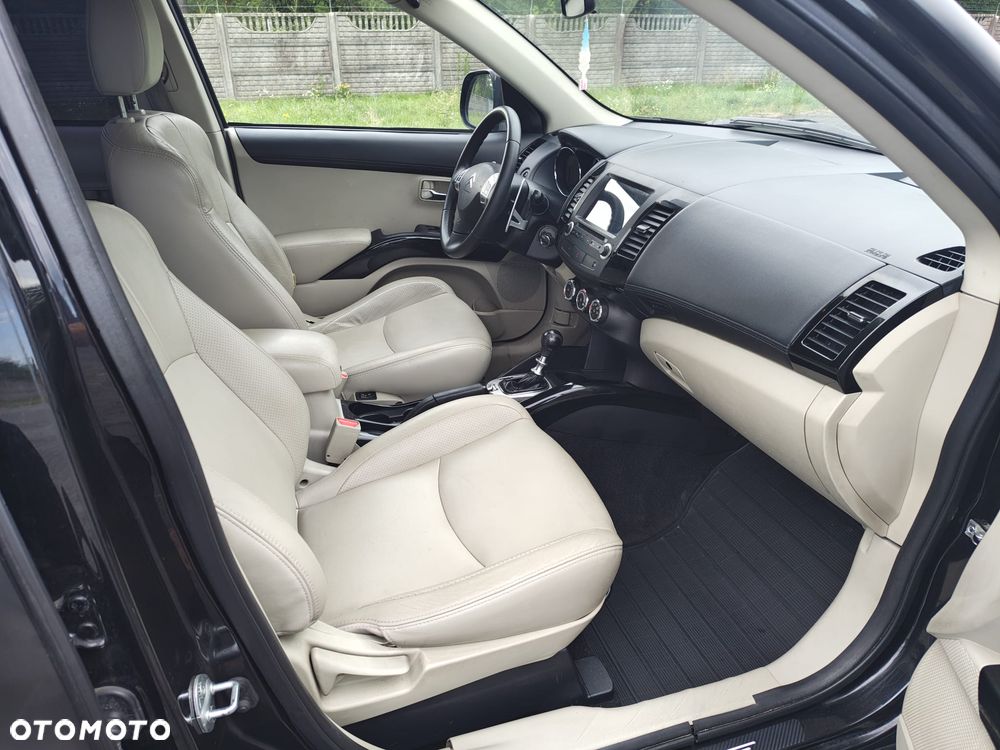 Citroën C-Crosser 2.2 HDi Exclusive DCS - 5