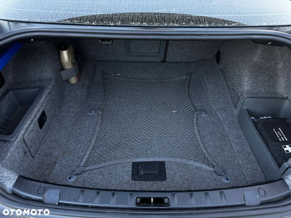 BMW Seria 3 - 16