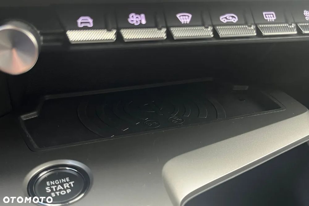 Peugeot 308 1.5 BlueHDi Allure S&S EAT8 - 29