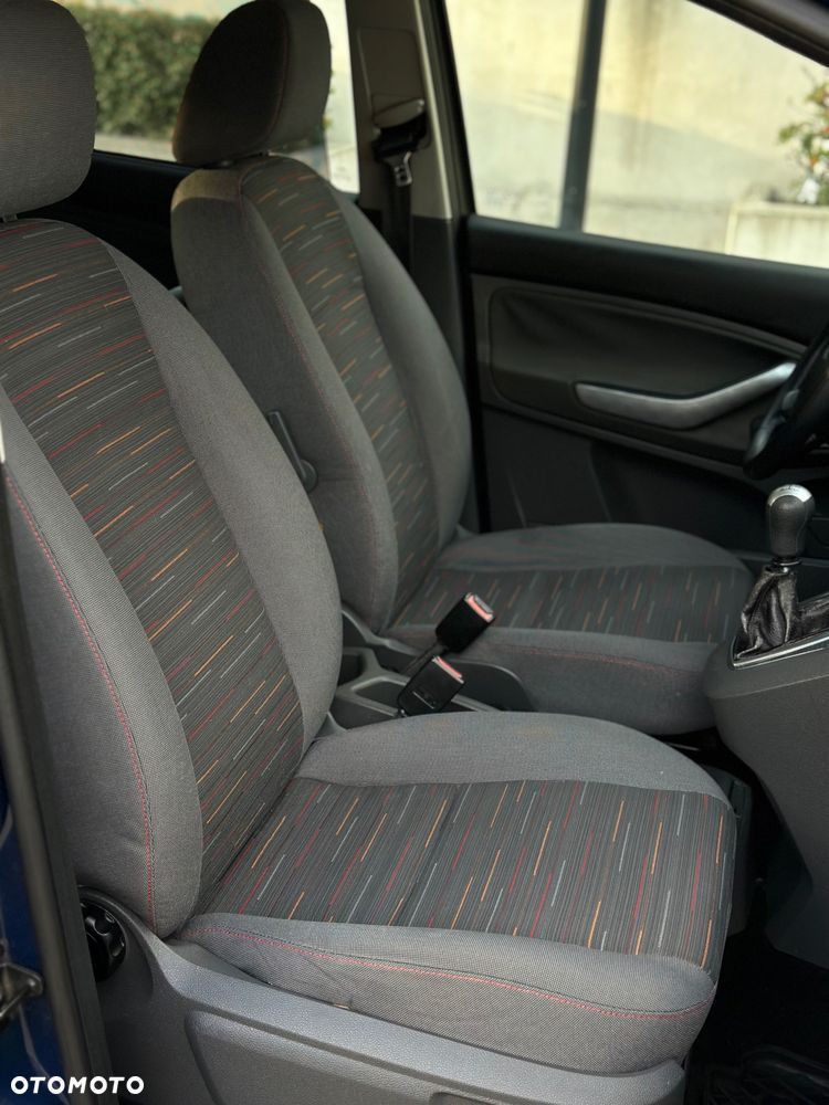 Ford C-MAX - 14