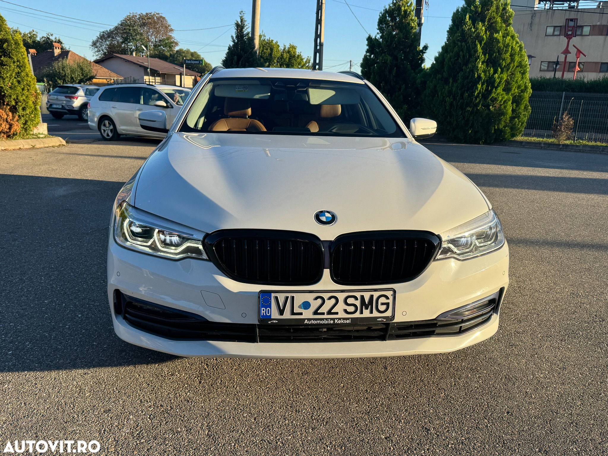 BMW Seria 5 520d Touring Aut. Sport Line - 2