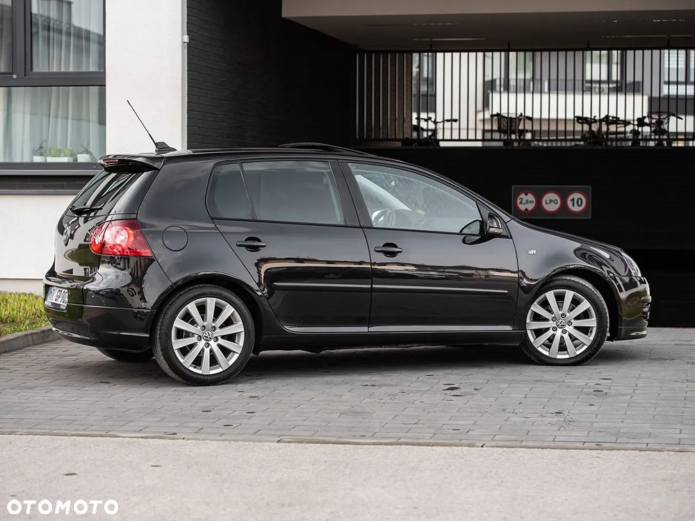 Volkswagen Golf - 14