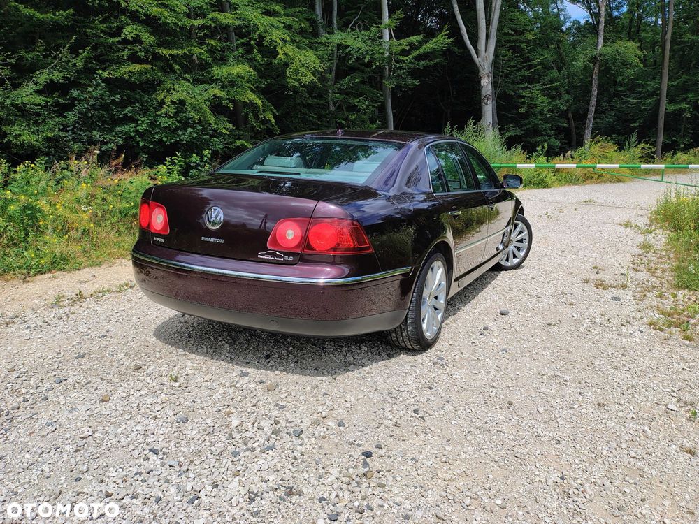 Volkswagen Phaeton - 3