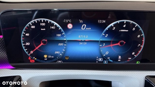 Mercedes-Benz Klasa A 200 Progressive 7G-DCT - 16