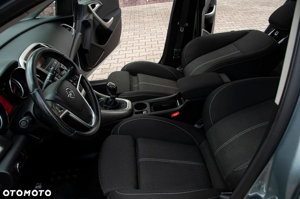 Opel Astra 1.4 Turbo Edition - 38