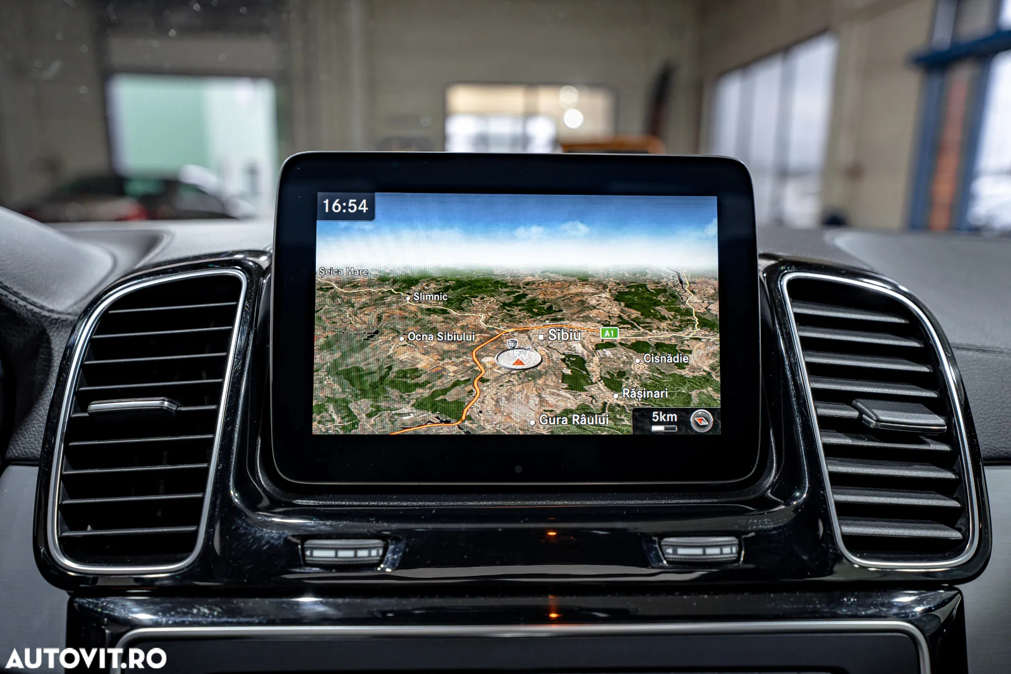 Mercedes-Benz GLE Coupe 350 d 4Matic 9G-TRONIC AMG Line - 8