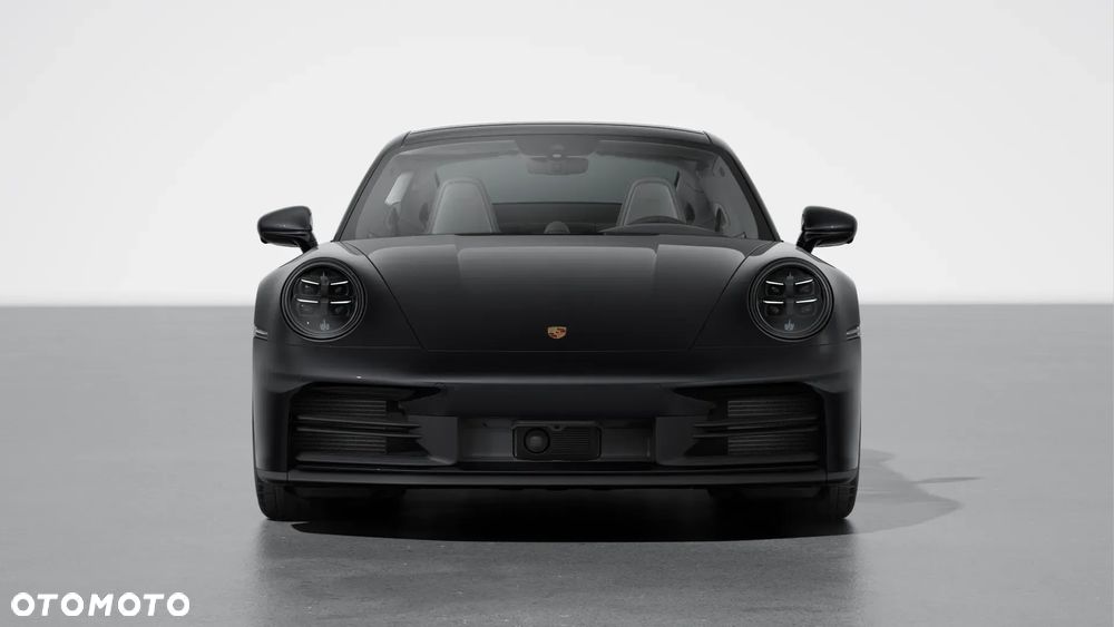 Porsche 911 Carrera S - 2