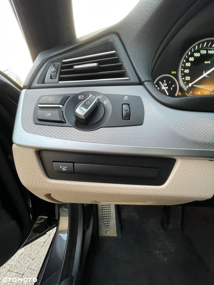 BMW Seria 5 535d - 27