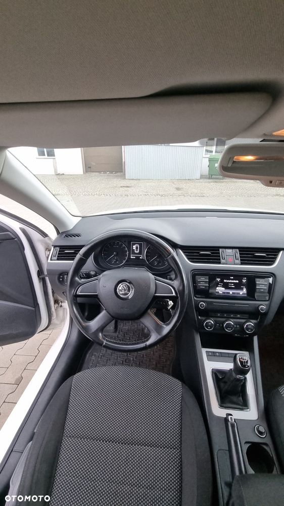 Skoda Octavia 1.6 TDI DPF Active - 11