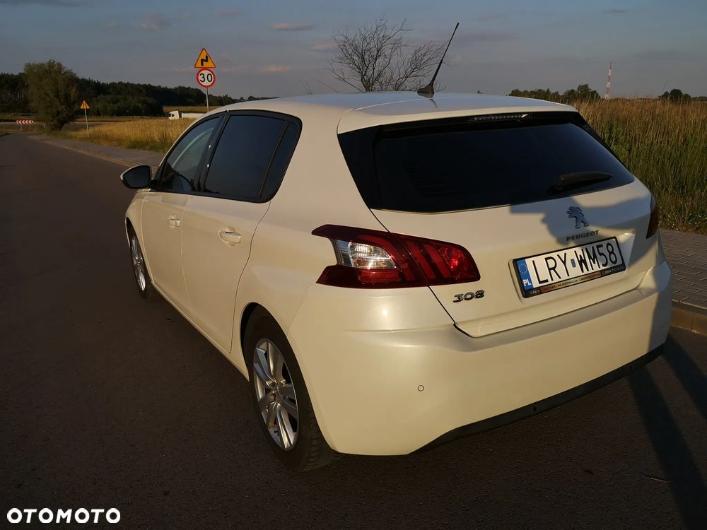 Peugeot 308 125 THP Active - 15