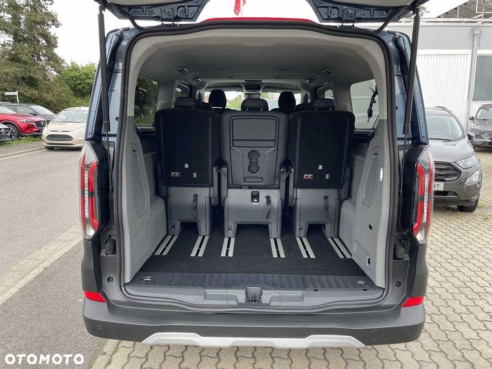 Ford Tourneo Custom - 6