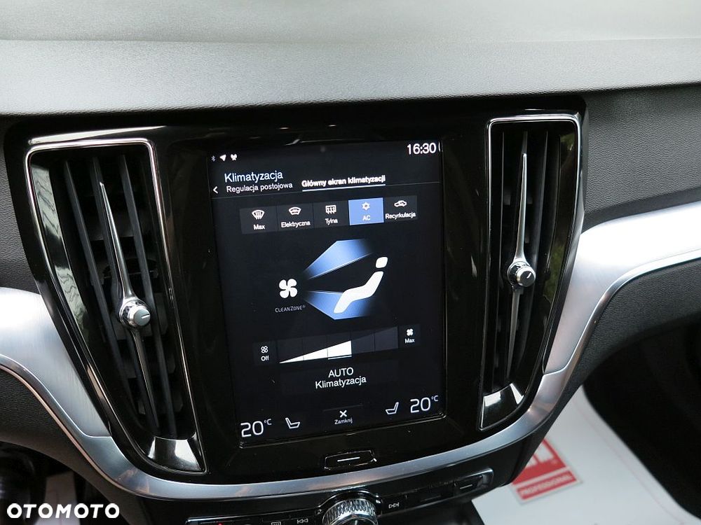 Volvo V60 D3 Momentum - 21