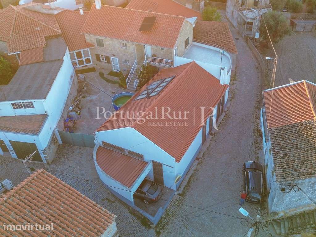 Moradia T3 totalmente recuperada na Orca, Castelo branco - Grande imagem: 4/60