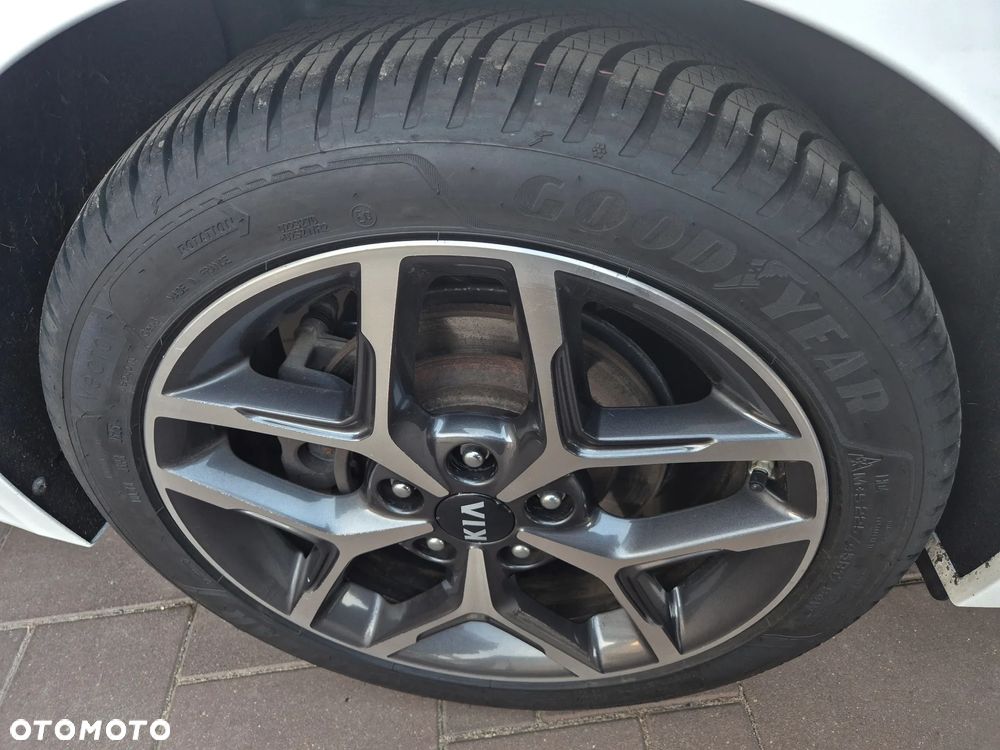 Kia ProCeed 1.6 CRDi DCT7 SCR GT LINE - 27