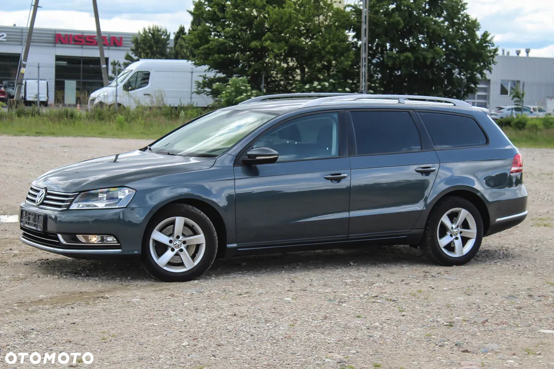 Volkswagen Passat Variant 2.0 TDI DSG BlueMotion Technology Comfortline - 13